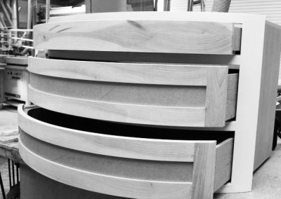 Armstrong Jordan Luxury handmade bespoke kitchen handmade cabinet fitters
